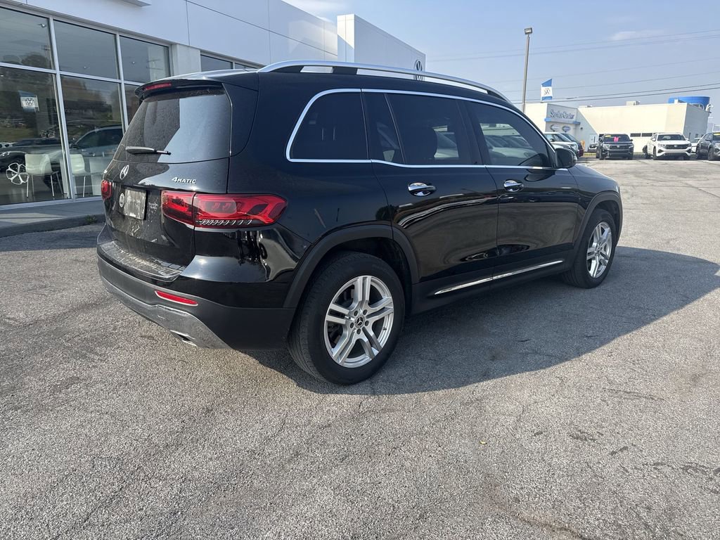 Used 2020 Mercedes-Benz GLB 250 4MATIC w/ Premium Package image 4