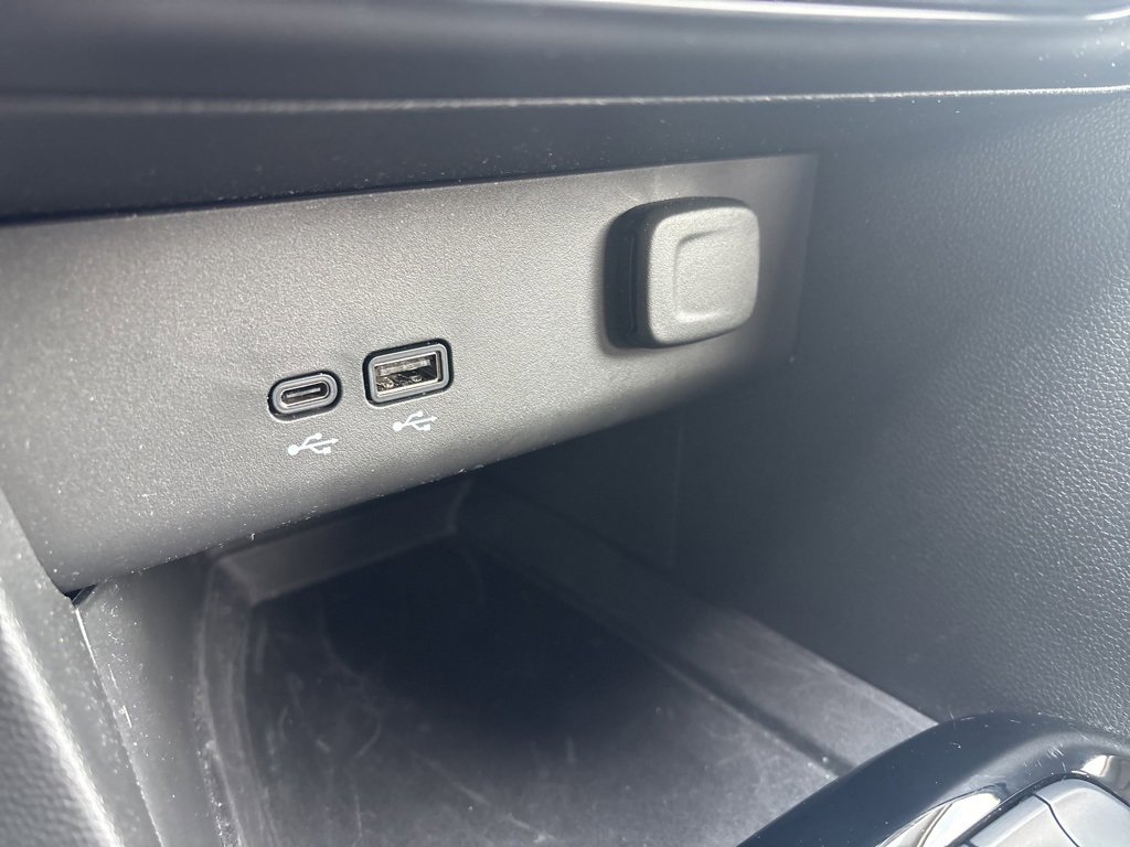 Used 2024 Buick Encore GX Preferred image 28