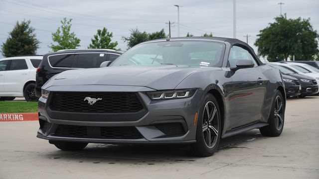 Used 2024 Ford Mustang Premium RWD image 3