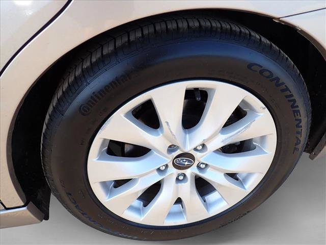 Used 2017 Subaru Legacy 2.5i Premium AWD/4WD image 7