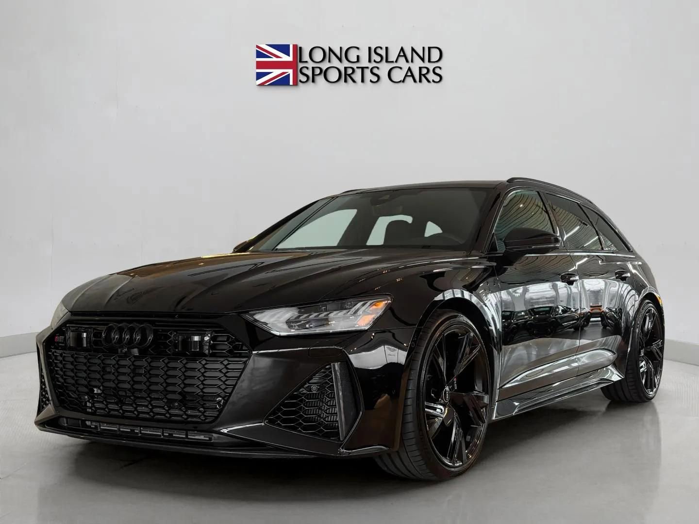 Used 2023 Audi RS 6 w/ Carbon Optic Package