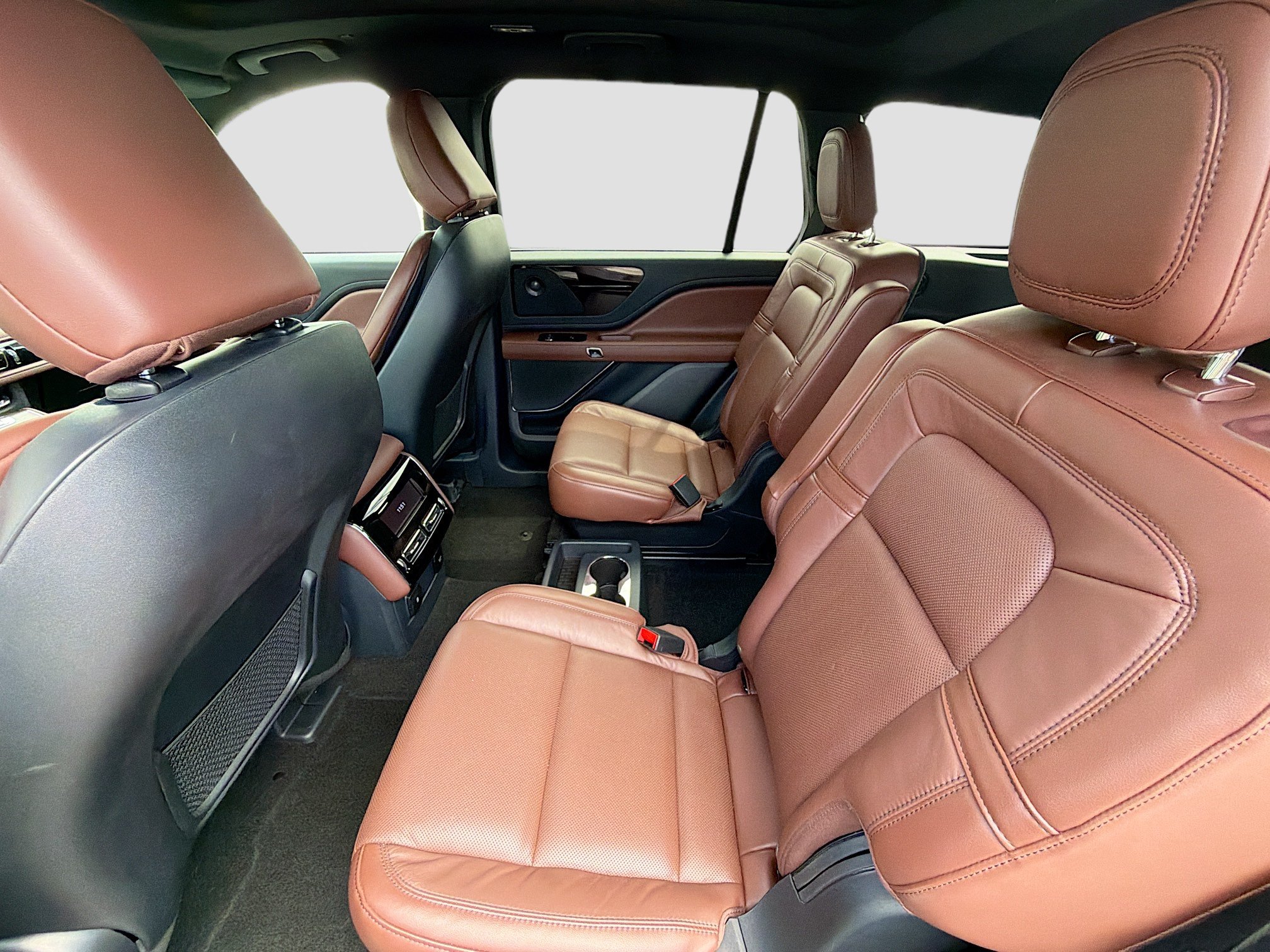 Used 2025 Lincoln Aviator Reserve w/ Illumination Package RWD image 25