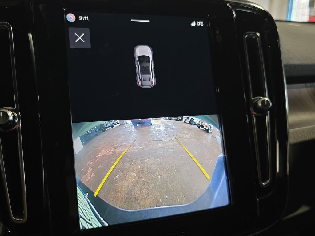 Certified 2023 Volvo C40 P8 Recharge Ultimate image 28