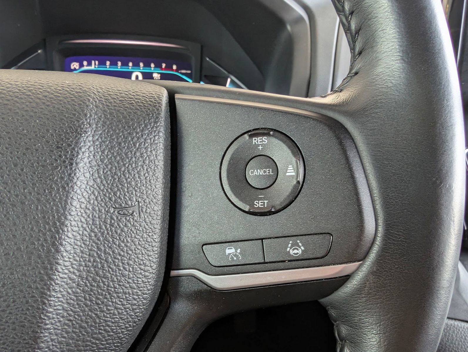 Used 2024 Honda Odyssey EX-L image 17