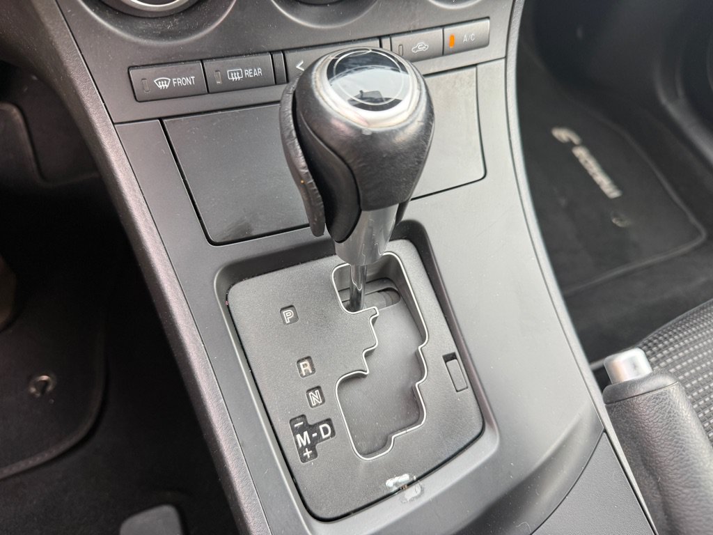 Used 2013 MAZDA MAZDA3 i Touring FWD image 16