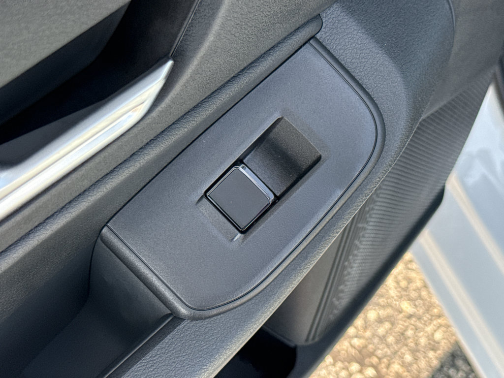 New 2027 Nissan Sentra SV FWD image 29