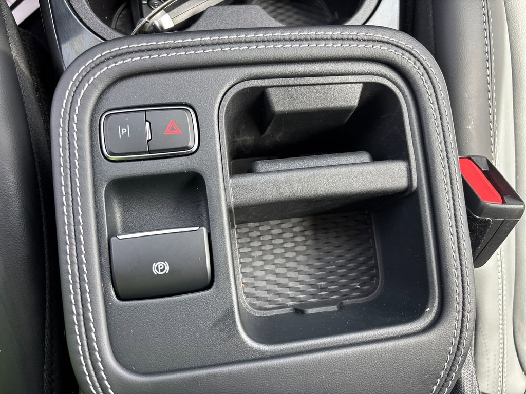 Used 2025 Ford Mustang Mach-E Select w/ Comfort Package Lite AWD/4WD image 38