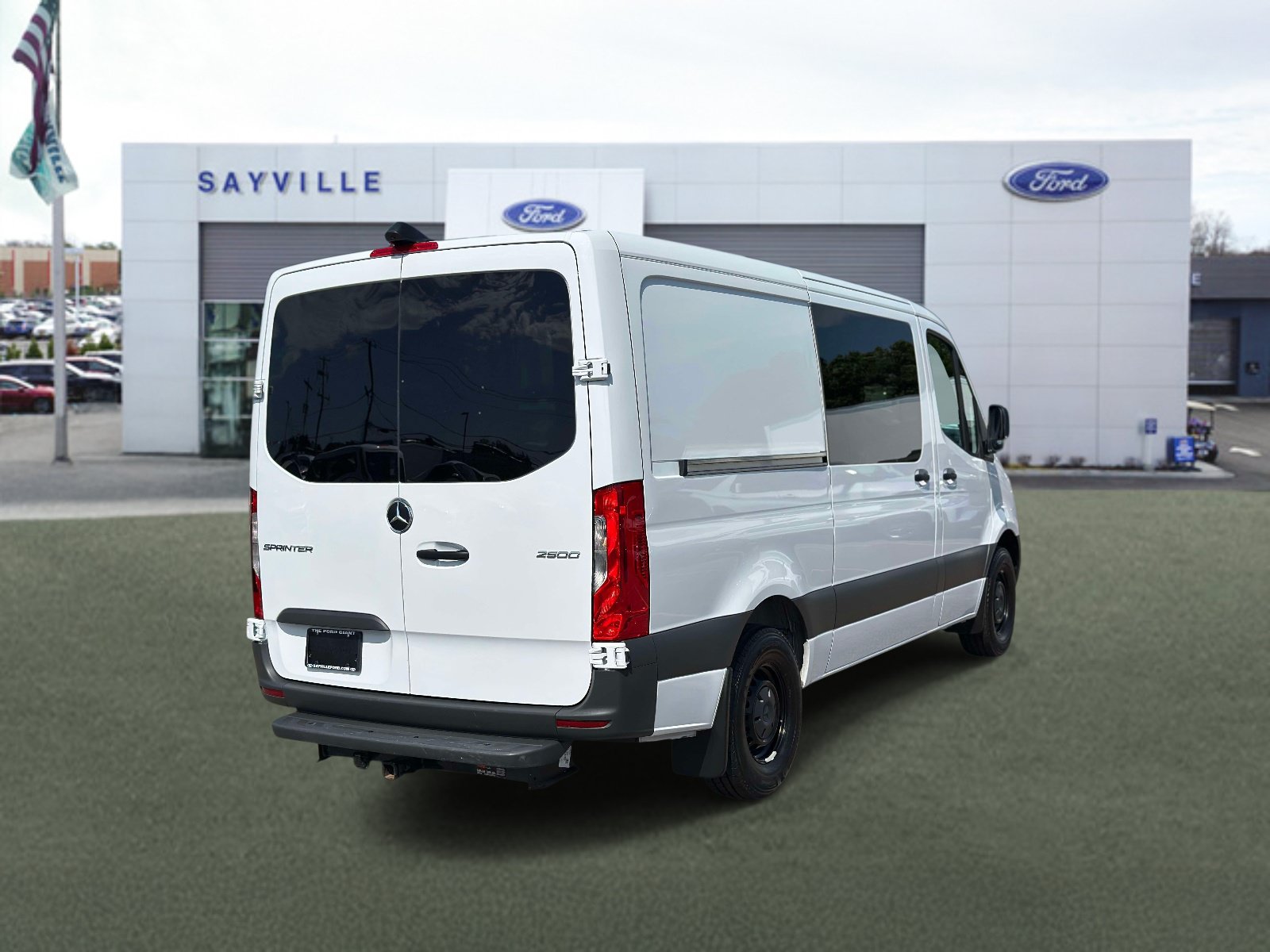 Used 2025 Mercedes-Benz Sprinter 2500 image 5