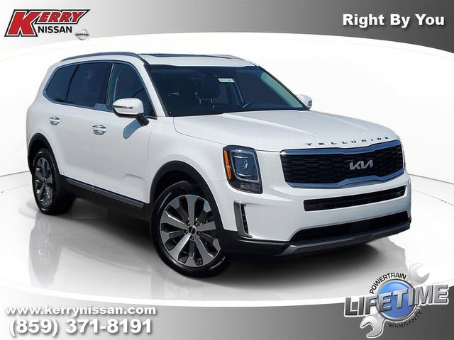 Used 2022 Kia Telluride S AWD/4WD image 1