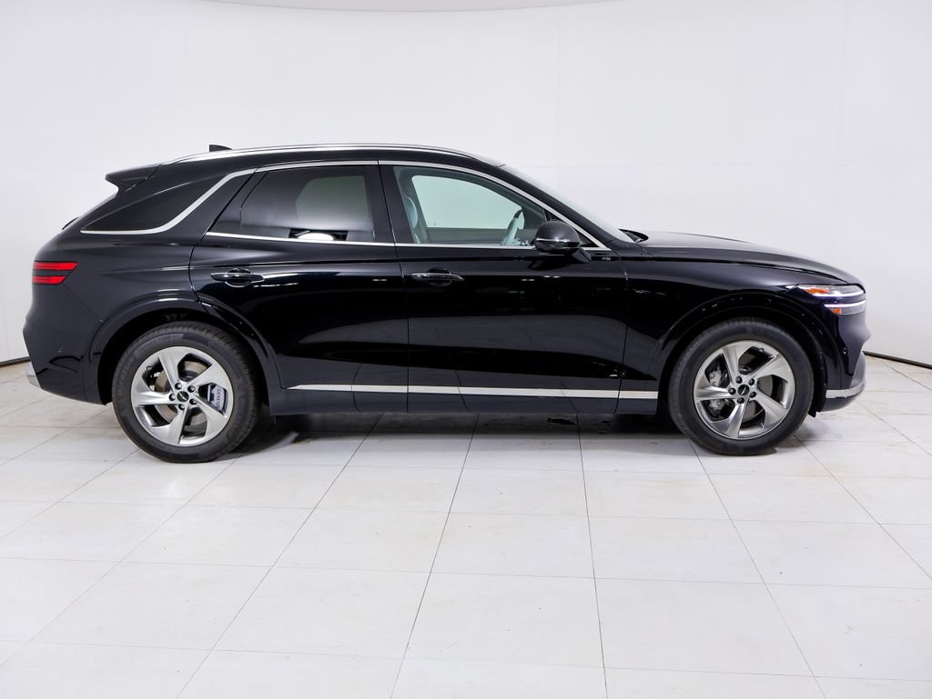 Used 2026 Genesis GV70 2.5T Advanced AWD/4WD image 23