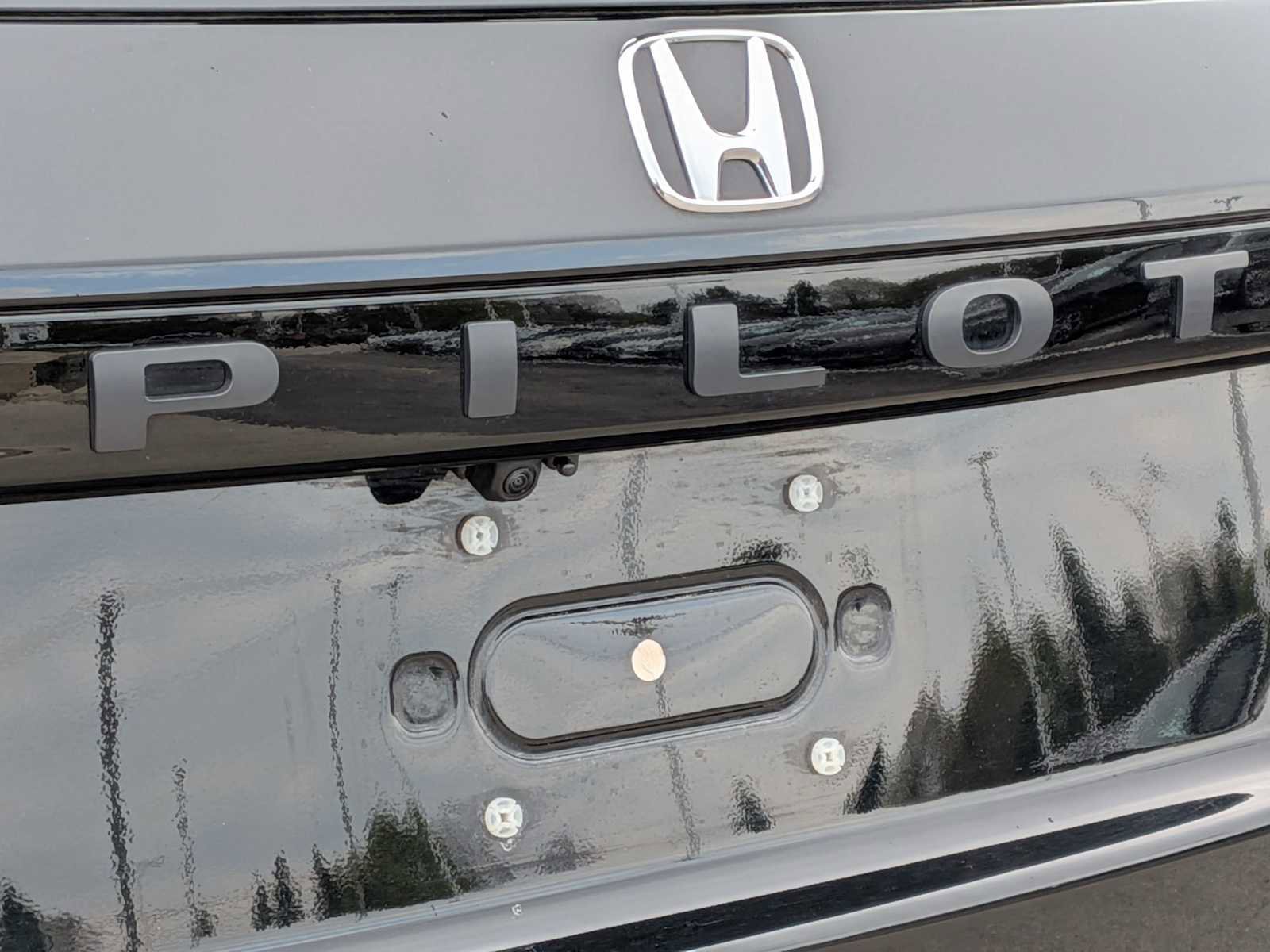 Certified 2023 Honda Pilot Touring image 12