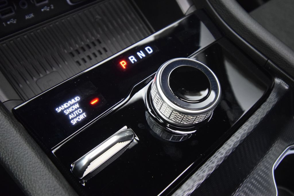 New 2027 Jeep Grand Cherokee Altitude AWD/4WD image 25
