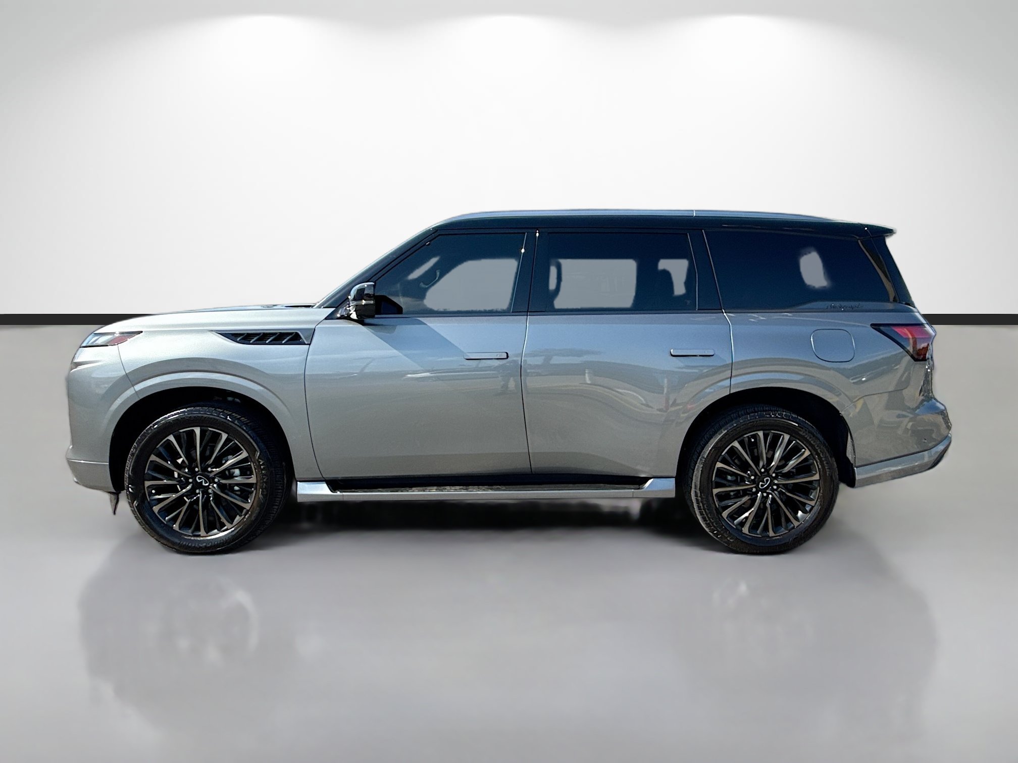 Used 2025 INFINITI QX80 Autograph AWD/4WD image 6