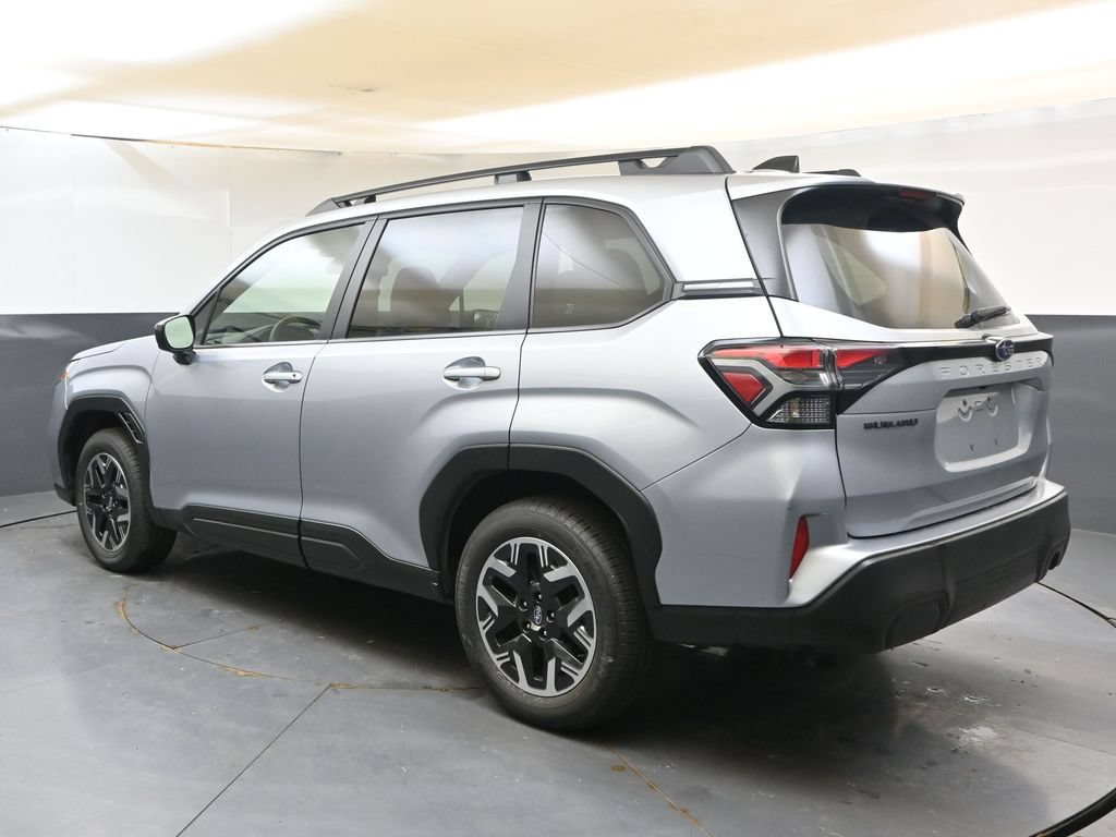 Certified 2025 Subaru Forester Premium AWD/4WD image 3