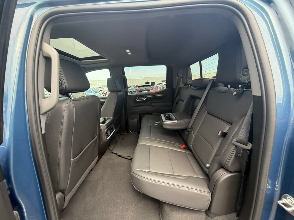 Certified 2025 GMC Sierra 1500 Denali AWD/4WD image 32