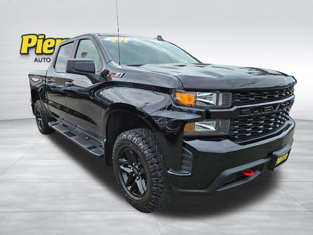 Used 2022 Chevrolet Silverado 1500 Custom Trail Boss w/ Midnight Edition AWD/4WD image 6