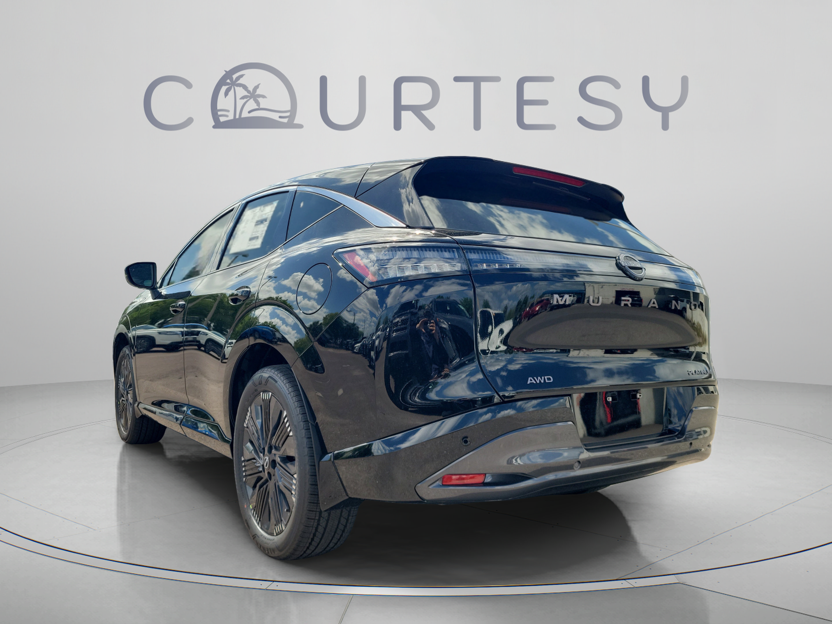 New 2026 Nissan Murano Platinum w/ Cargo Package AWD/4WD image 2