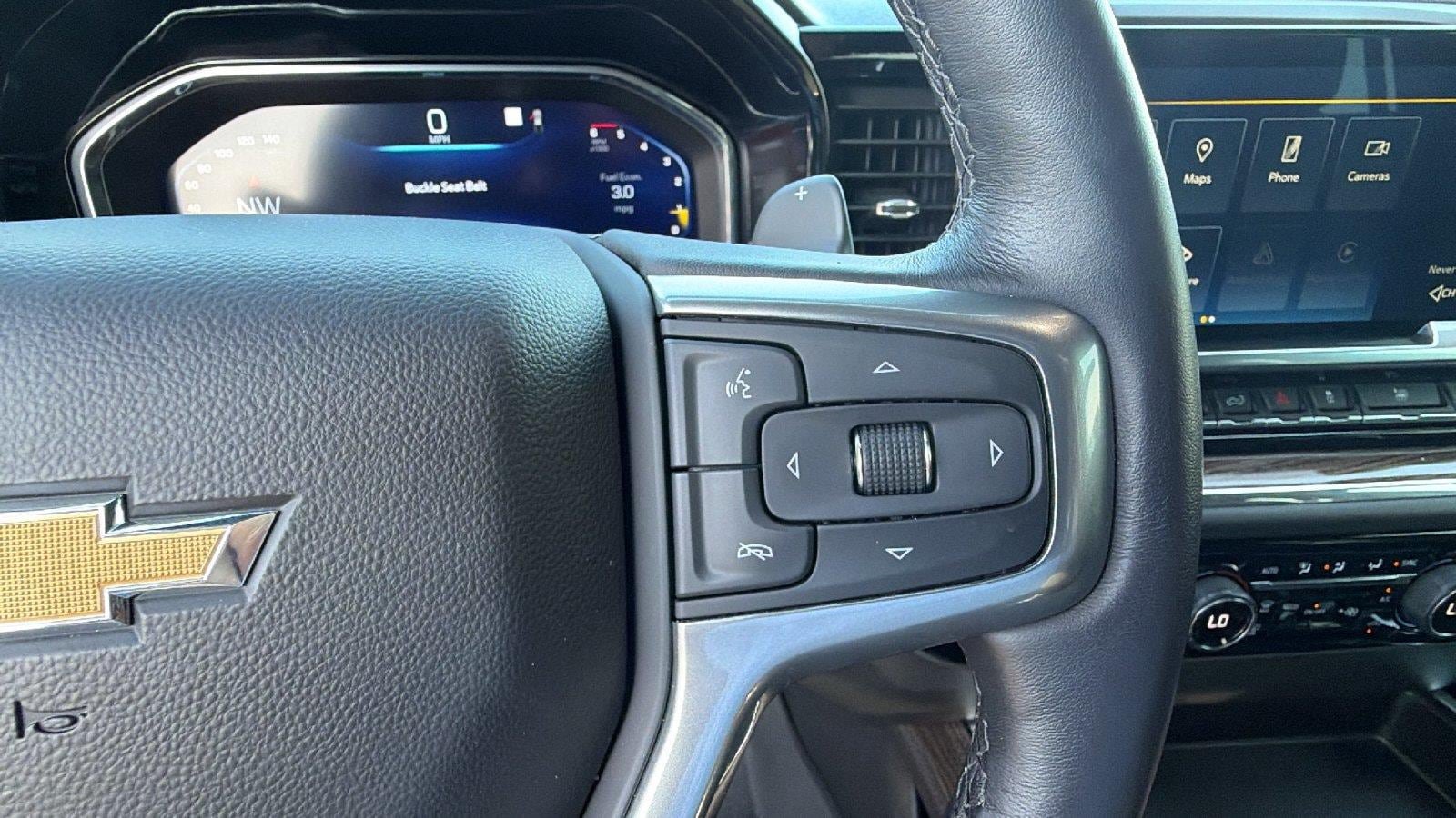Used 2023 Chevrolet Silverado 1500 LT AWD/4WD image 25