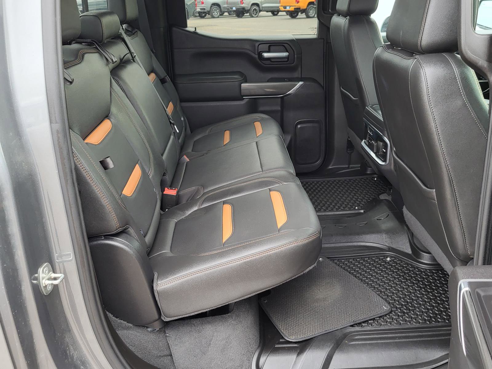 Used 2021 GMC Sierra 1500 AT4 w/ AT4 Preferred Package image 11