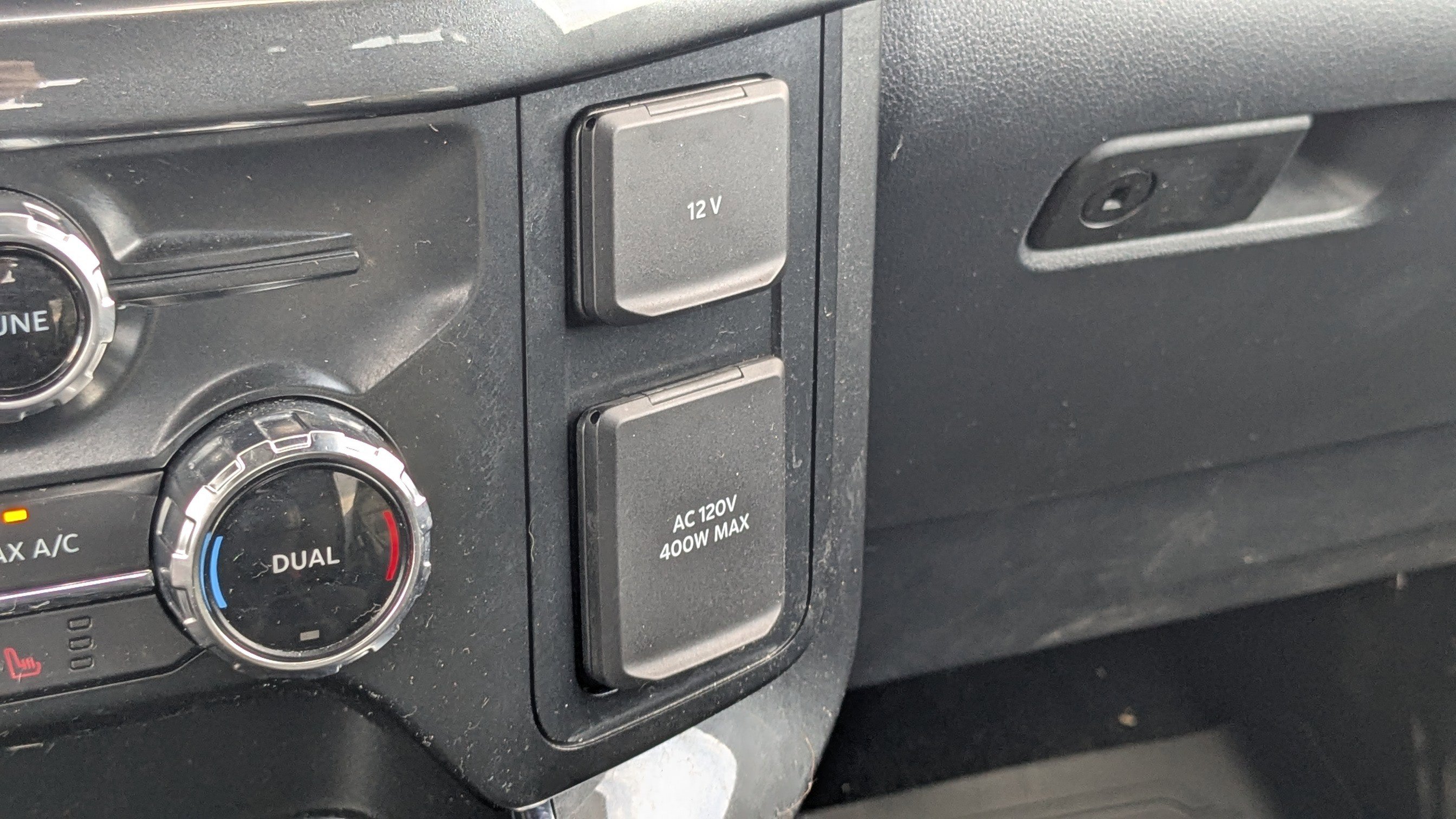 Used 2022 Ford F150 XLT w/ Equipment Group 302A High image 26