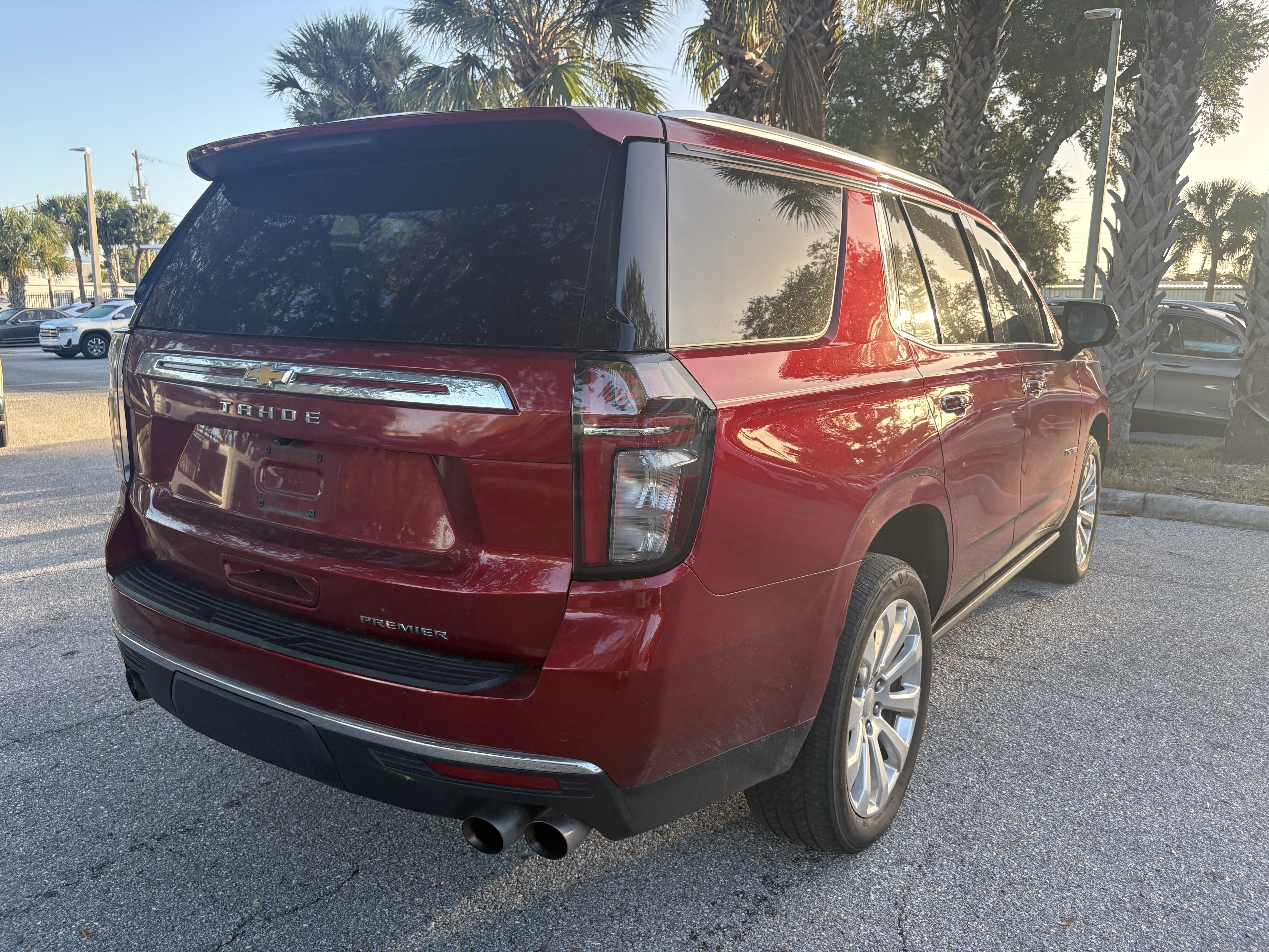 Used 2021 Chevrolet Tahoe Premier AWD/4WD image 7