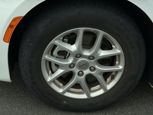 Used 2023 Chrysler Pacifica Touring-L FWD image 9