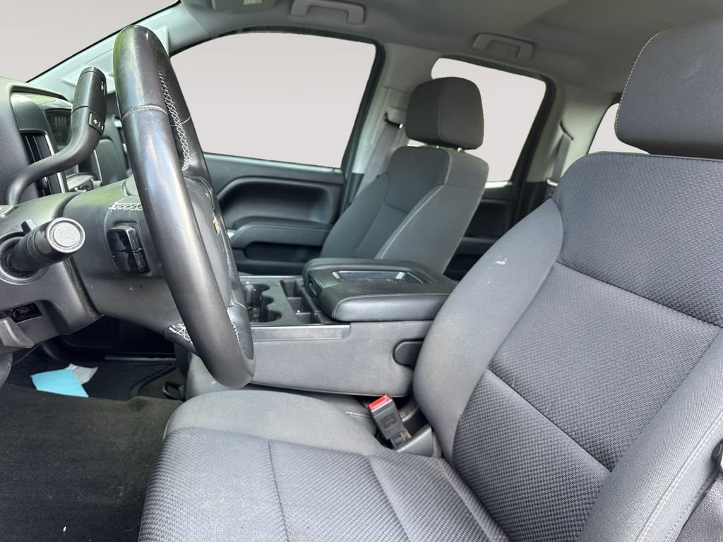Used 2017 Chevrolet Silverado 1500 LT w/ All Star Edition AWD/4WD image 9