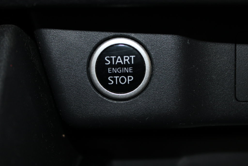 Used 2023 Nissan Rogue SV AWD/4WD image 40