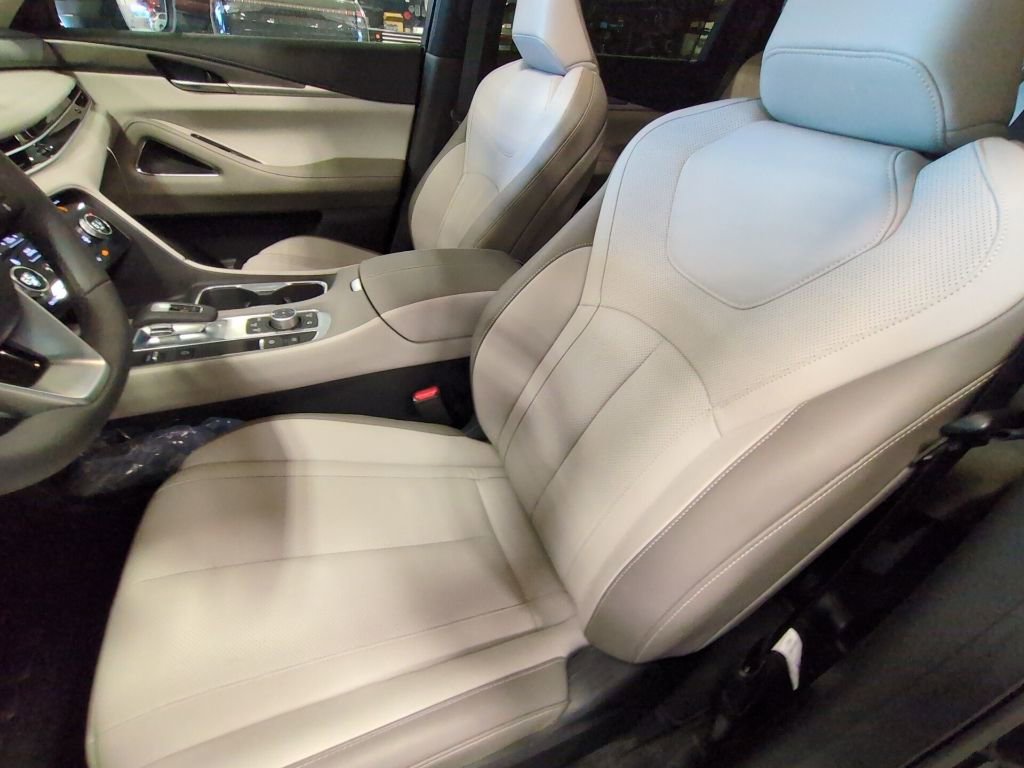 Used 2026 INFINITI QX60 Luxe w/ Cargo Package image 12