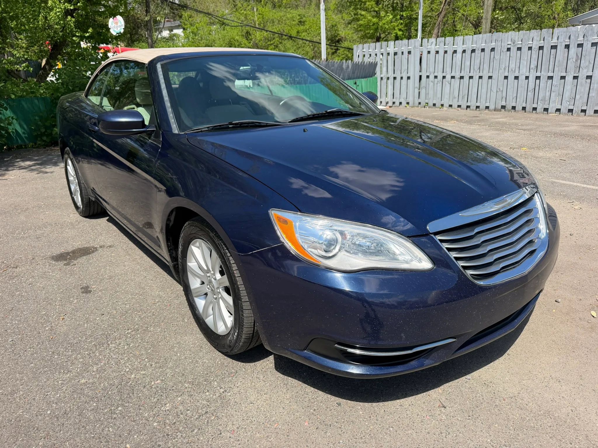 Used 2014 Chrysler 200 Touring FWD image 35
