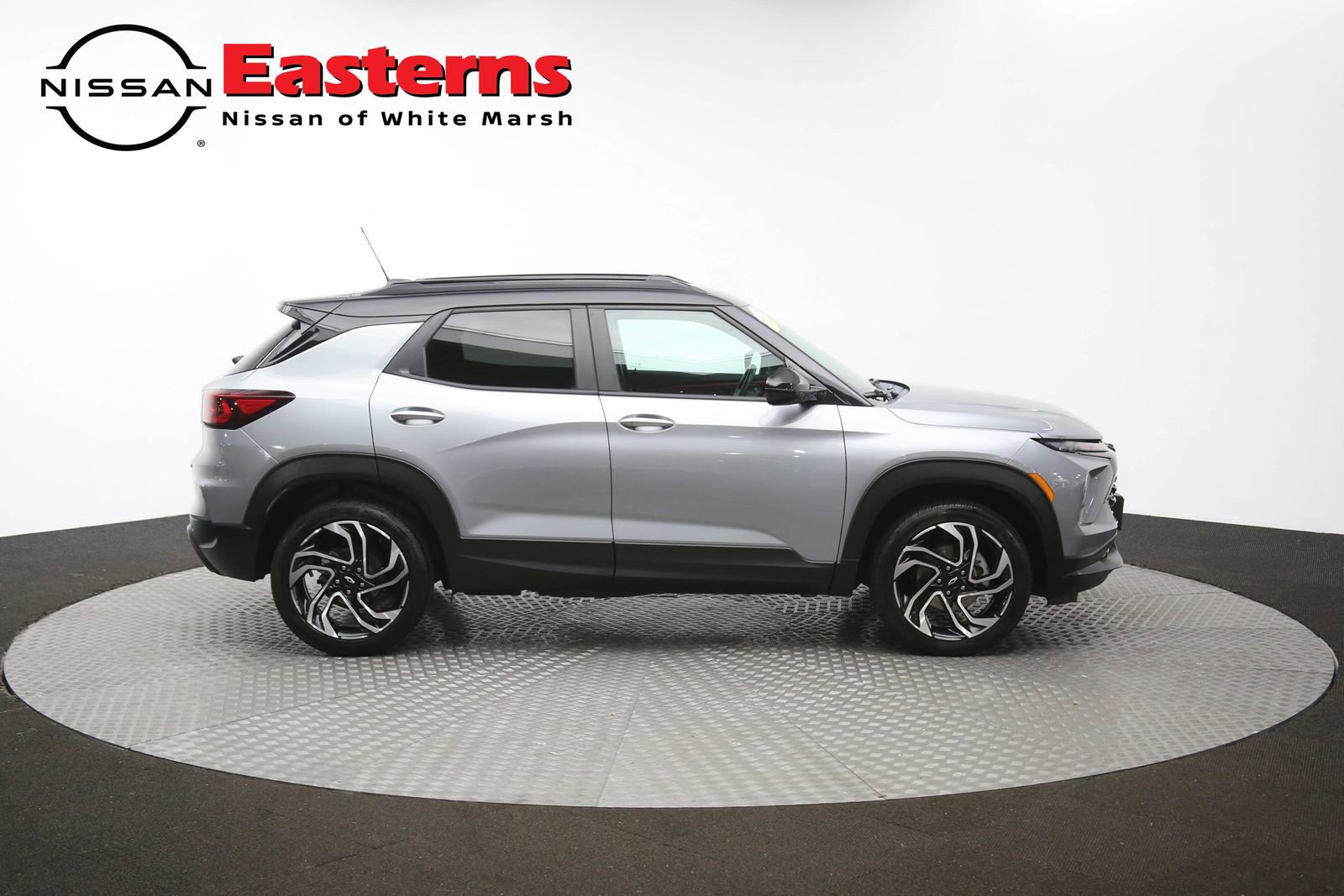 Used 2024 Chevrolet TrailBlazer RS w/ Driver Confidence Package AWD/4WD image 45