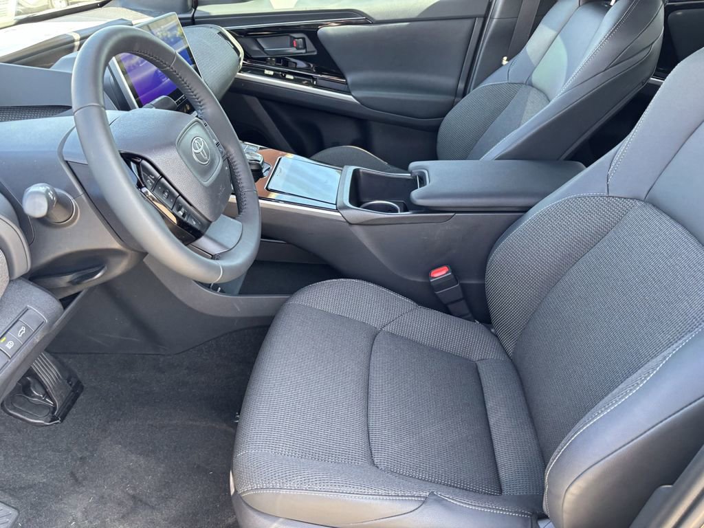 Used 2025 Toyota bZ4X FWD w/ Weather Package image 18