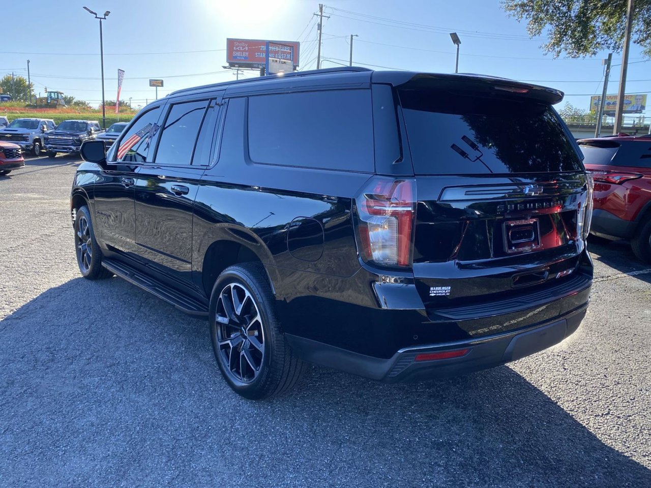 Used 2021 Chevrolet Suburban RST AWD/4WD image 6
