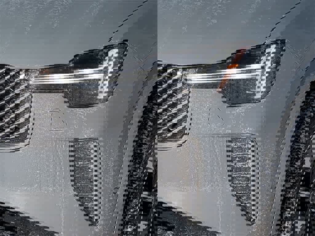 New 2026 Volvo XC90 B6 Plus w/ Protection Package Premier image 10