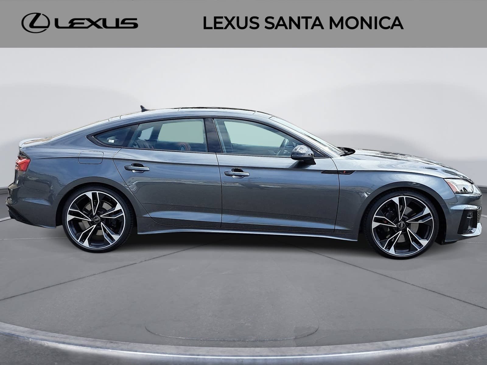 Used 2023 Audi S5 Premium Plus w/ Premium Plus Package AWD/4WD image 4