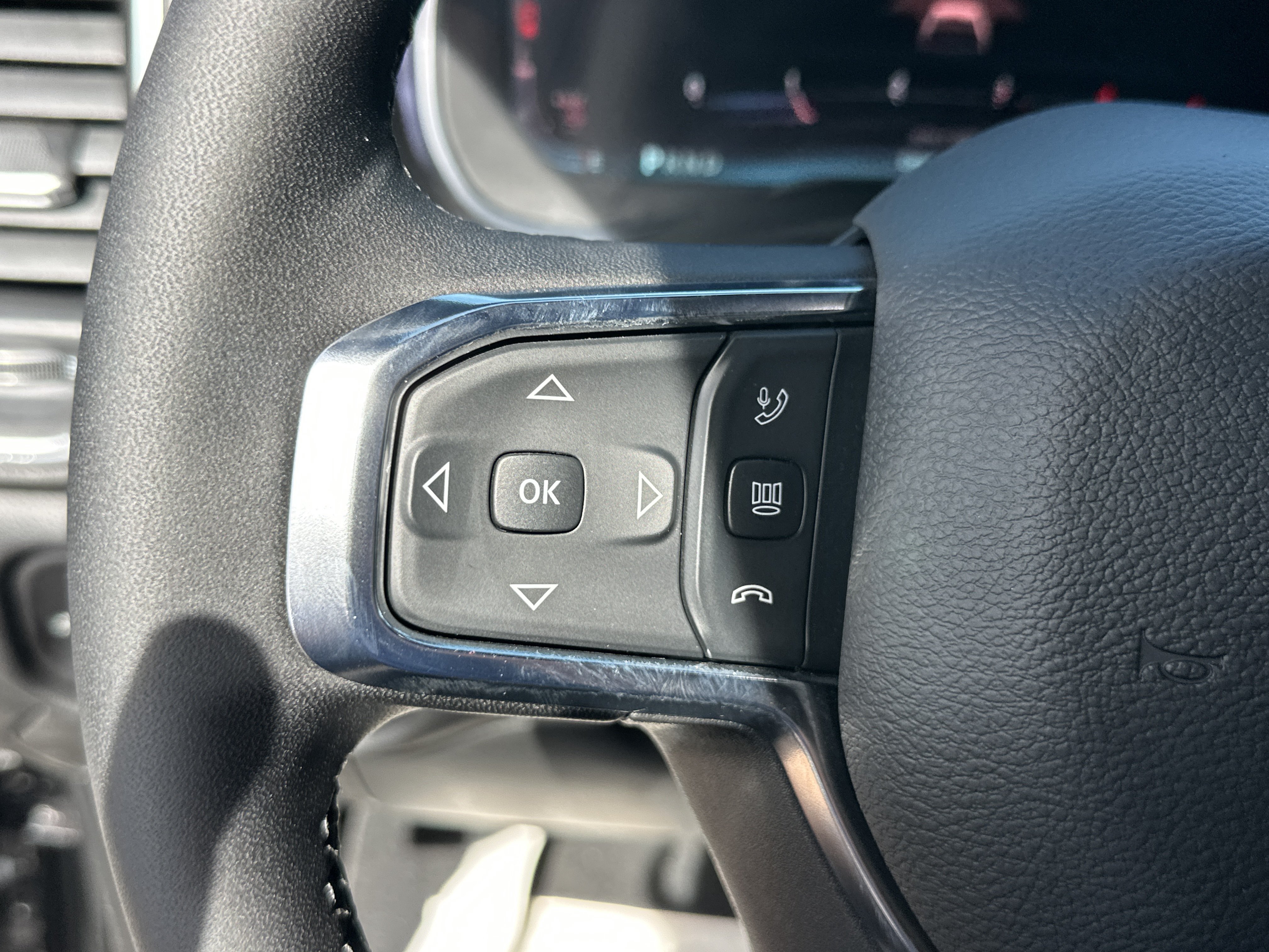 New 2027 RAM 2500 Laramie AWD/4WD image 10