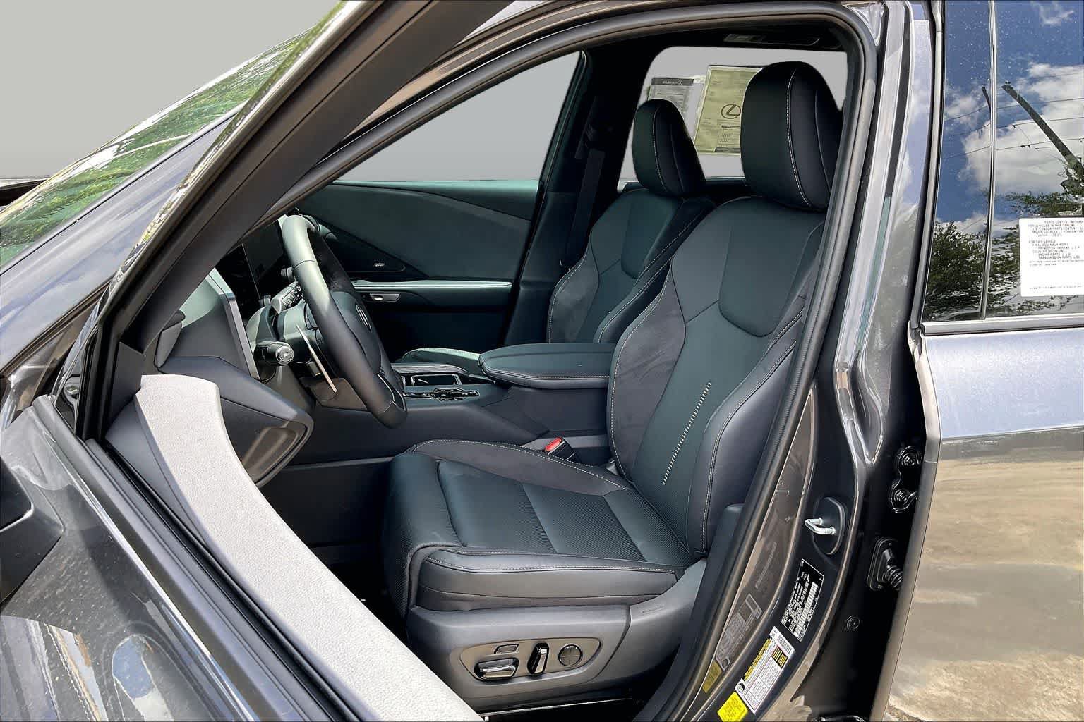 New 2026 Lexus TX 350 AWD image 16