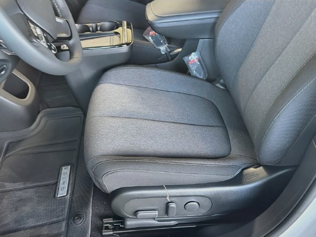 New 2027 Hyundai Ioniq 5 SE RWD image 20