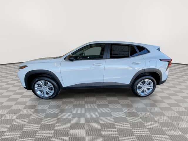 New 2026 Chevrolet Trax LS w/ Driver Confidence Package FWD image 5