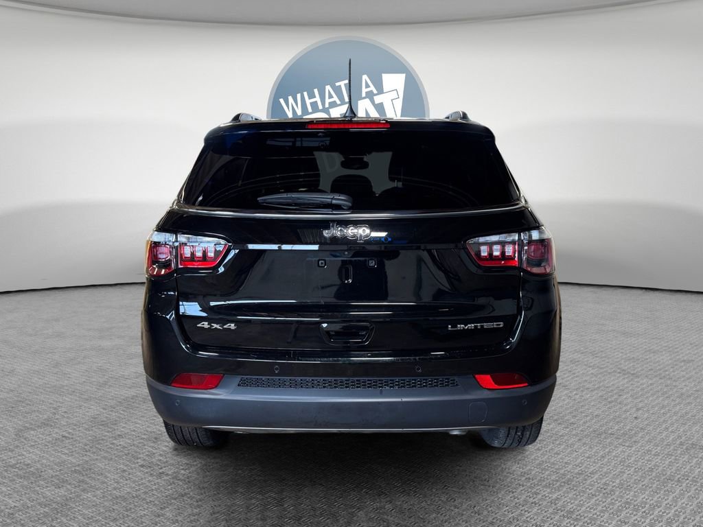 Used 2024 Jeep Compass Limited image 5