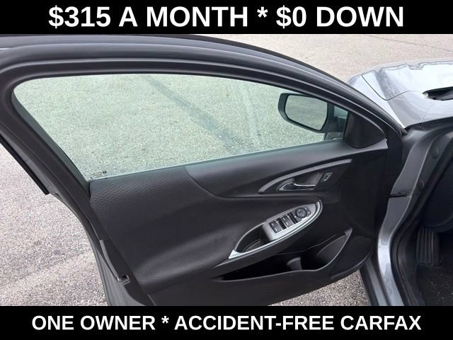 Used 2025 Chevrolet Malibu LT FWD image 12