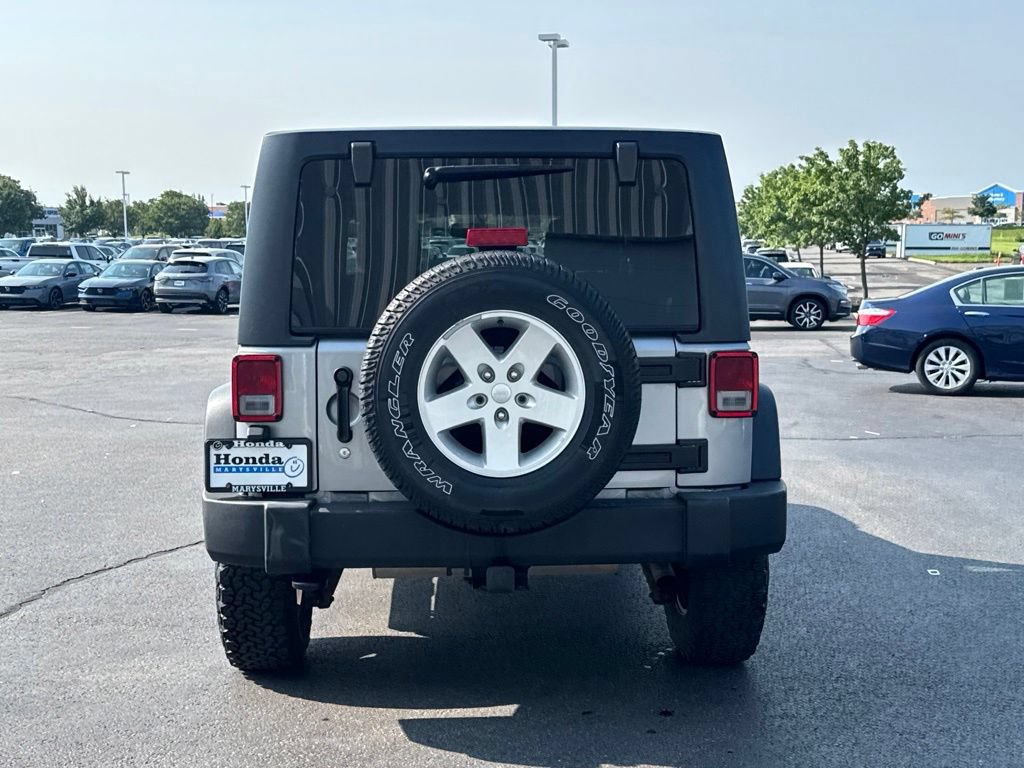 Used 2018 Jeep Wrangler Unlimited Sport S AWD/4WD image 6
