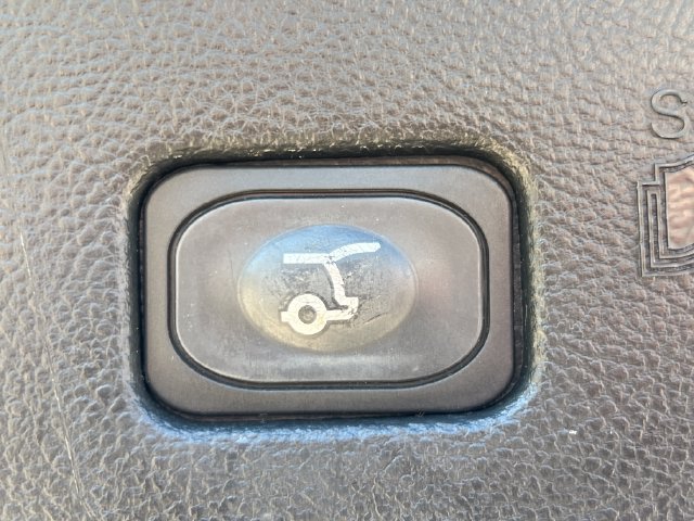 Used 2022 Ford Edge SEL w/ Convenience Package AWD/4WD image 10