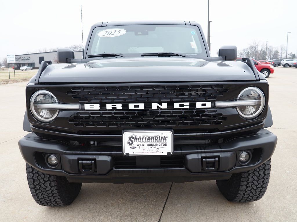 New 2025 Ford Bronco Badlands w/ Sasquatch Package image 2