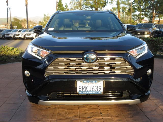 Used 2020 Toyota RAV4 XSE w/ XSE Grade Weather Package image 7