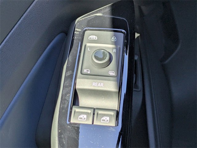 New 2025 Volkswagen ID.4 Pro S Plus image 26