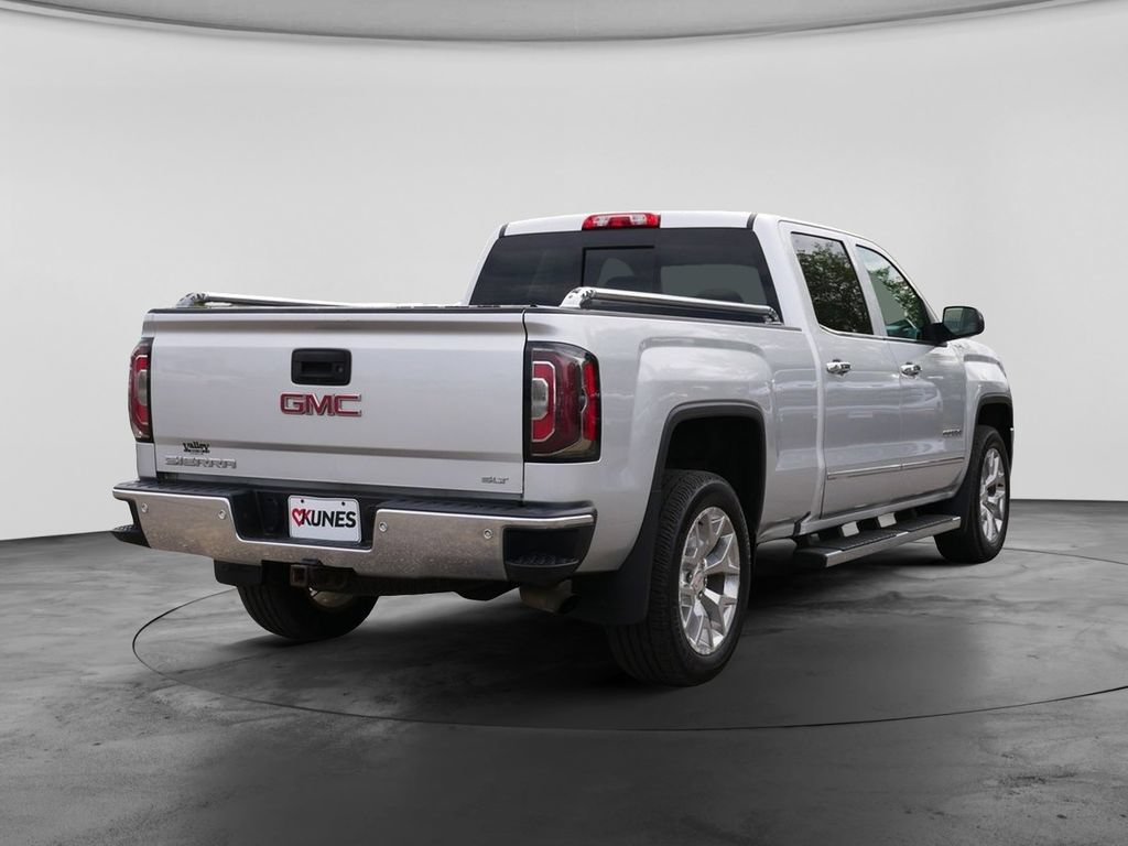 Used 2018 GMC Sierra 1500 SLT AWD/4WD image 10