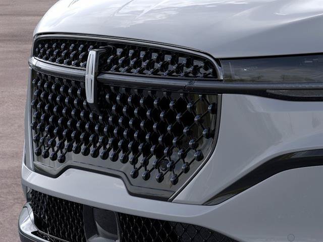 New 2026 Lincoln Nautilus Reserve w/ Jet Appearance Package AWD/4WD image 17