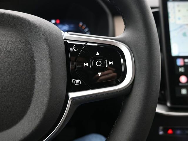 New 2026 Volvo XC90 B6 Plus w/ Protection Package Premier image 25