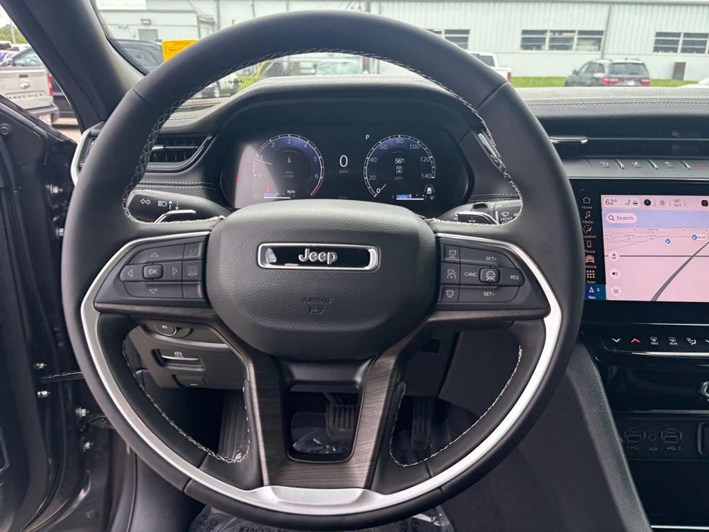 New 2026 Jeep Grand Cherokee L Limited AWD/4WD image 30